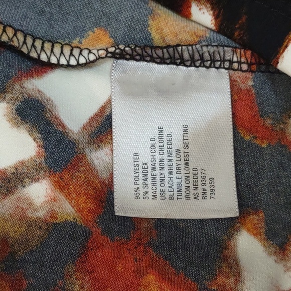 SLIGHTLY USED WORTHINGTON PETITE STRETCH SIZE PM PATTERN SHIRT - Picture 8 of 8